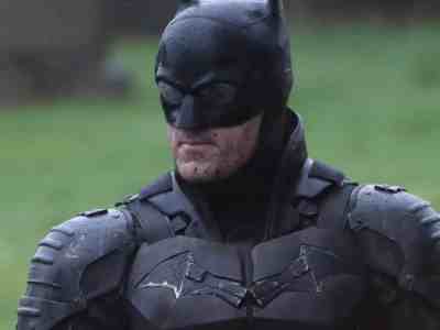 The Batman, Robert Pattinson, Batsuit, Batcycle