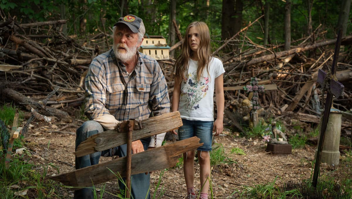 pet sematary Kevin Kölsch and Dennis Widmyer 2019 horror Stephen King