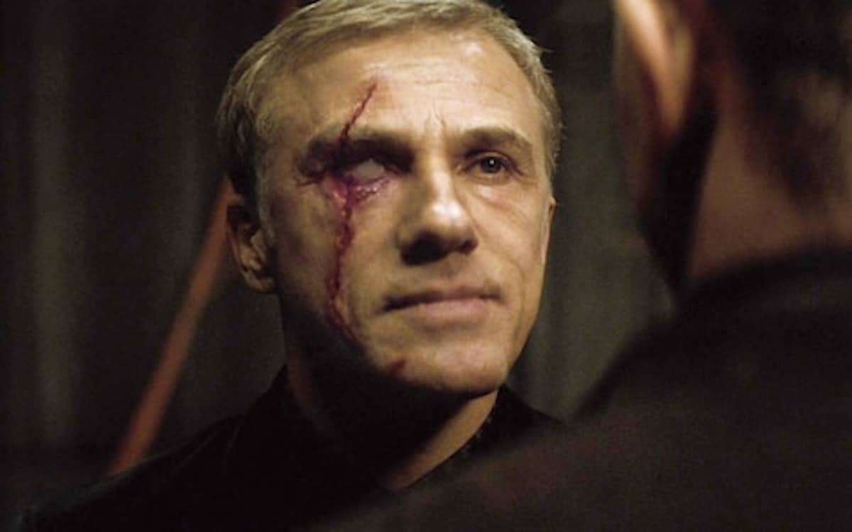 No Time to Die ending in which Daniel Craig James Bond must change or die, and he dies death Blofeld