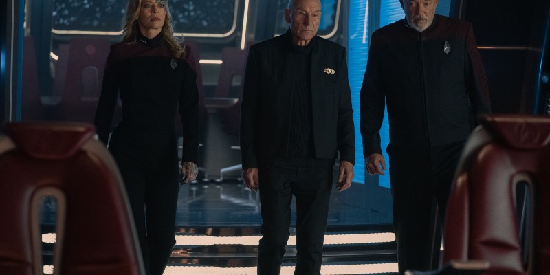 Star Trek: Picard season 3 episode 1 The Next Generation TNG hollow effort to justify nostalgia at Paramount+