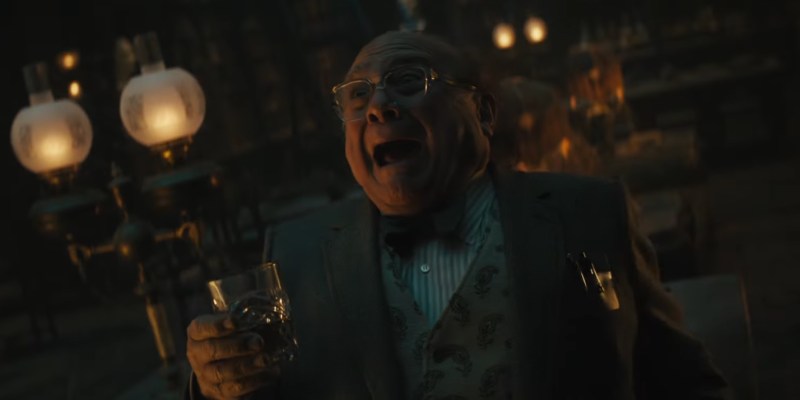 Disney reveals the funny, scary teaser trailer for the Haunted Mansion movie, starring an A-list cast of Owen Wilson, Danny DeVito, and more.