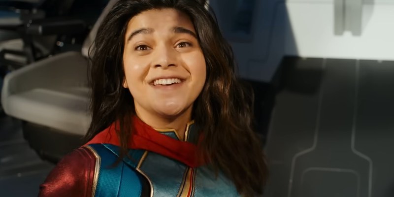 The Marvels First Clip Is Actually Really Great Ms Marvel Captain Brie Larson Iman Vellani