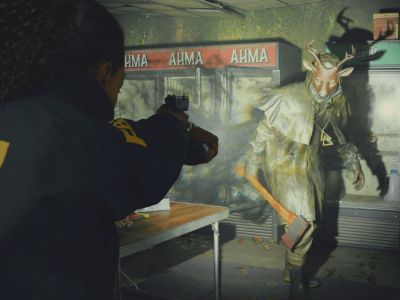 Saga aiming at a cultist in Alan Wake 2