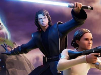 Anakin holding up a lightsaber in Fortnite.